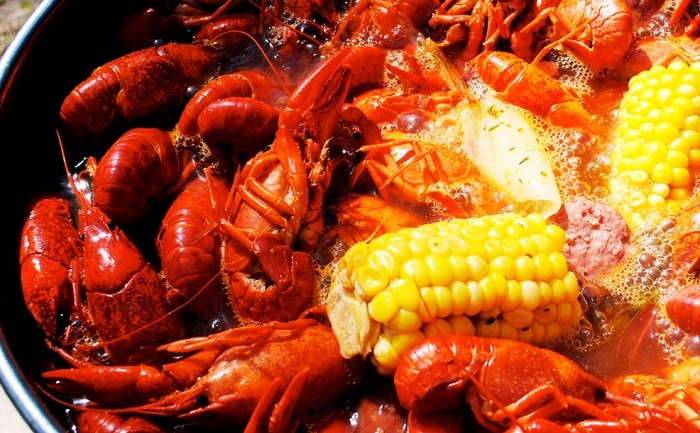 Crawfish nấu cajun