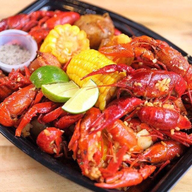 Tôm hùm đất crawfish nấu cajun