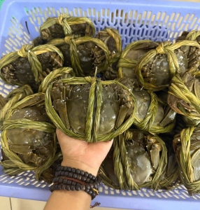 Cua Lông Hồng Công